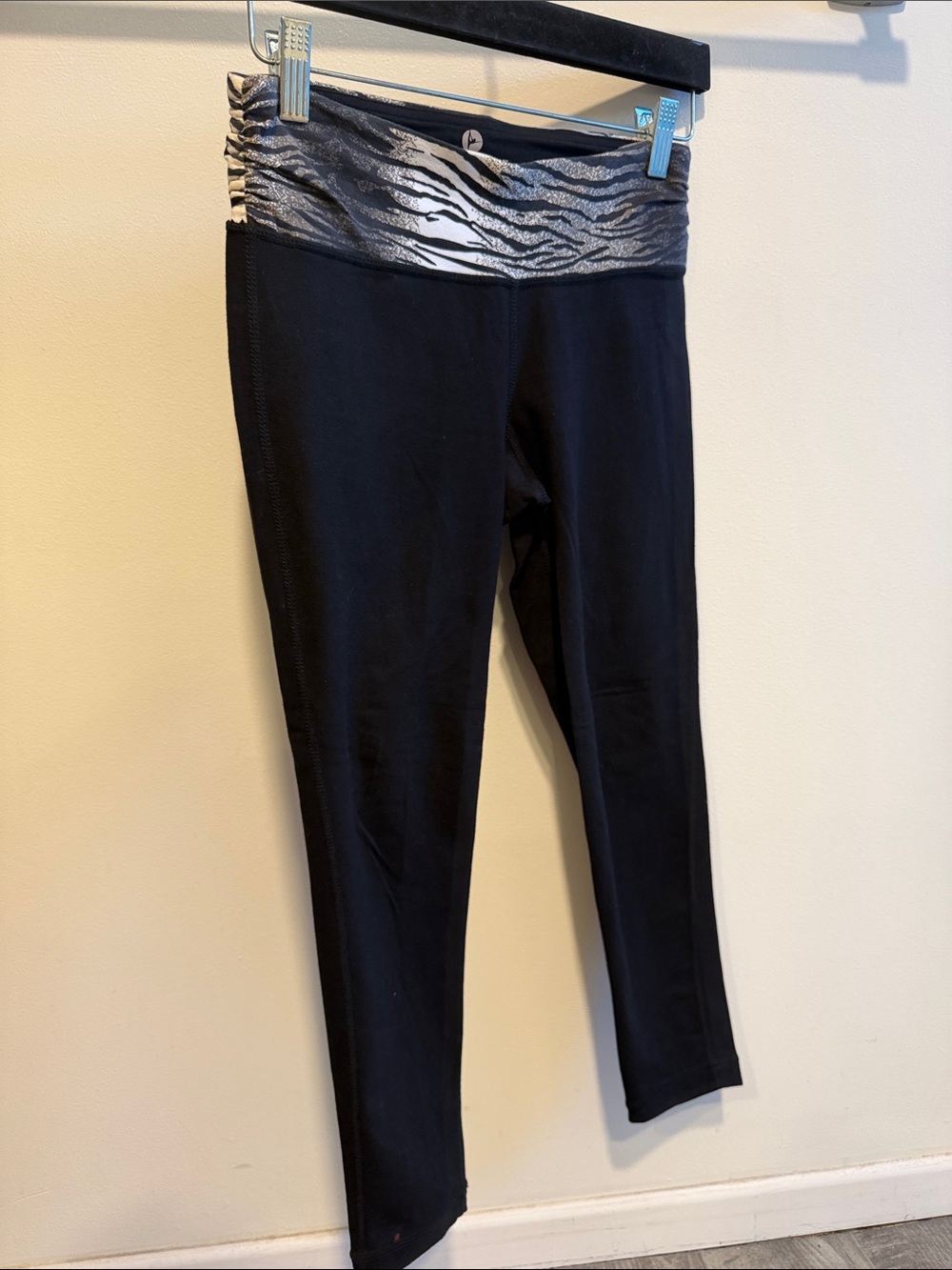 90 Degree By Reflex Black Leggings with Metallic Zebra Waistband